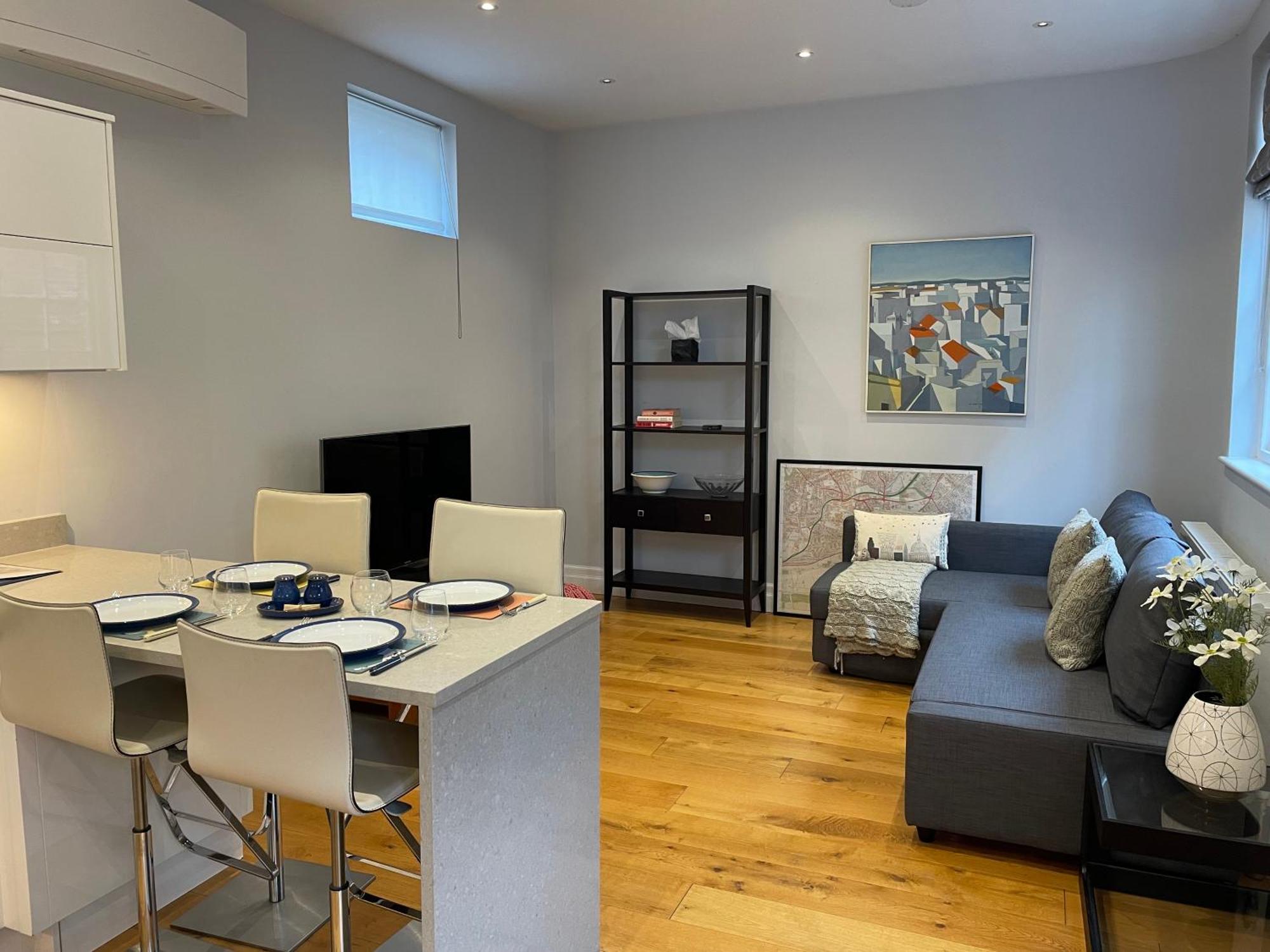 Charming & Cosy Town Centre Home With Parking Guildford Ngoại thất bức ảnh